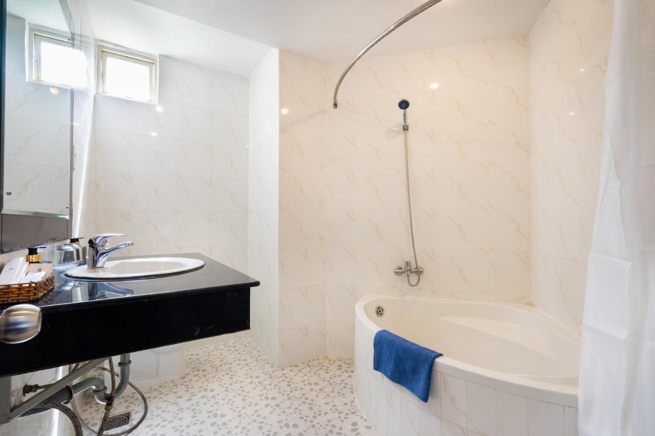 A&A Toronto Hotel Ho Chi Minh-stad Buitenkant foto